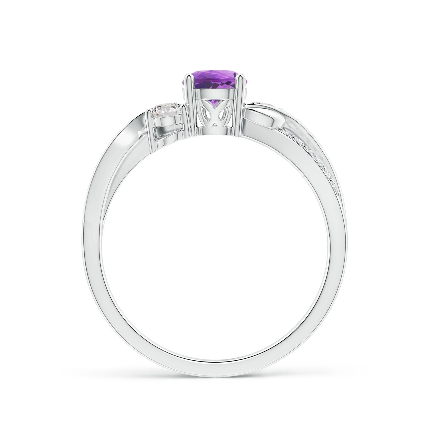 AA - Amethyst / 0.65 CT / 14 KT White Gold