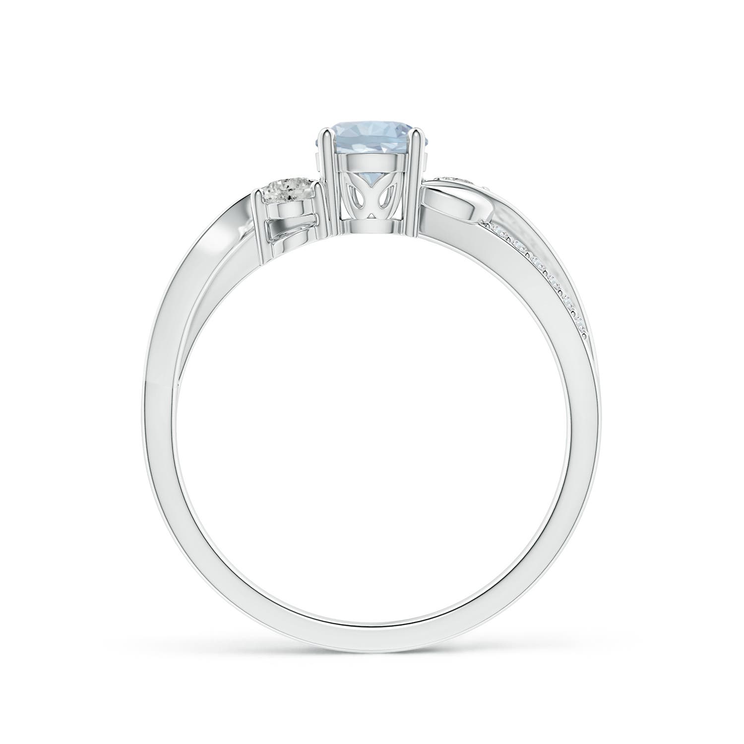 A - Aquamarine / 0.6 CT / 14 KT White Gold