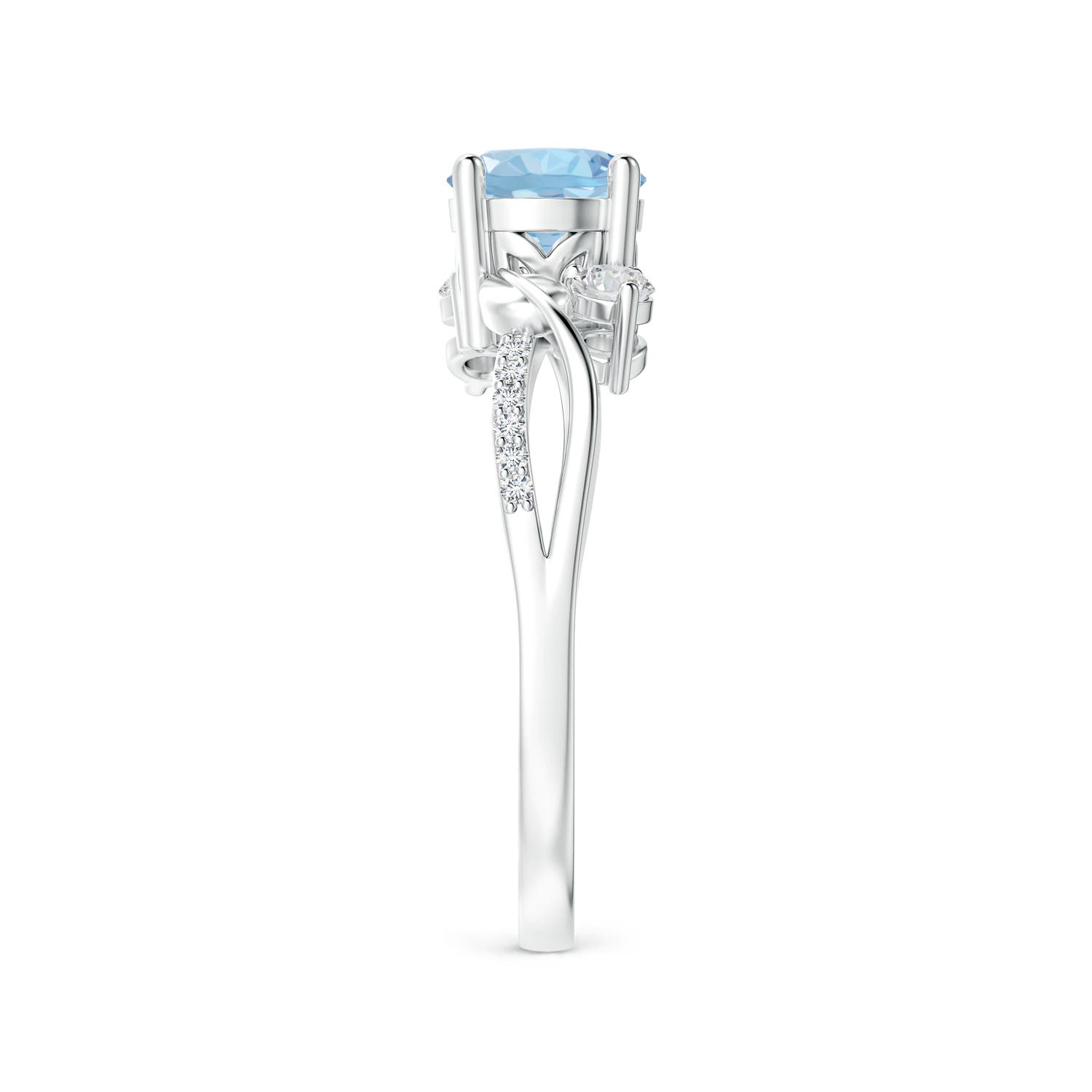 AAA - Aquamarine / 0.99 CT / 14 KT White Gold