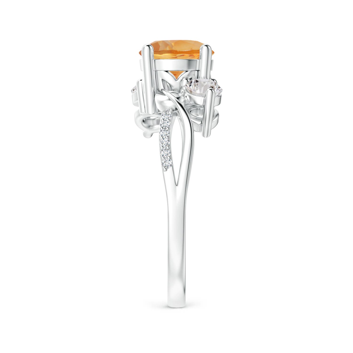 AA - Citrine / 1.63 CT / 14 KT White Gold