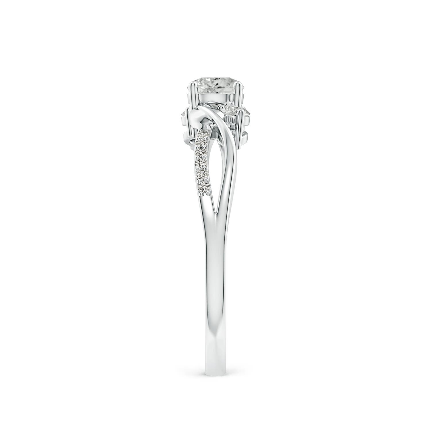 KI3 / 0.49 CT / 14 KT White Gold