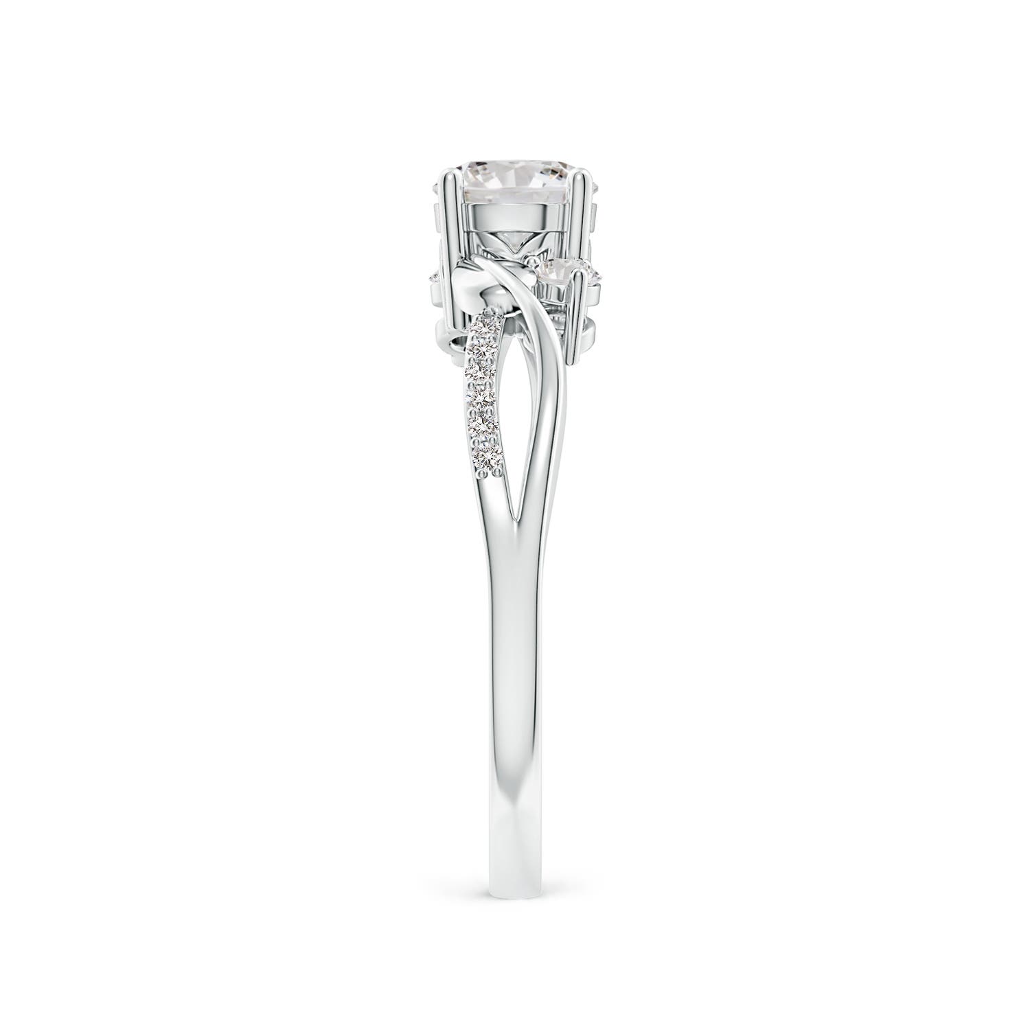 IJI1I2 / 0.74 CT / 14 KT White Gold