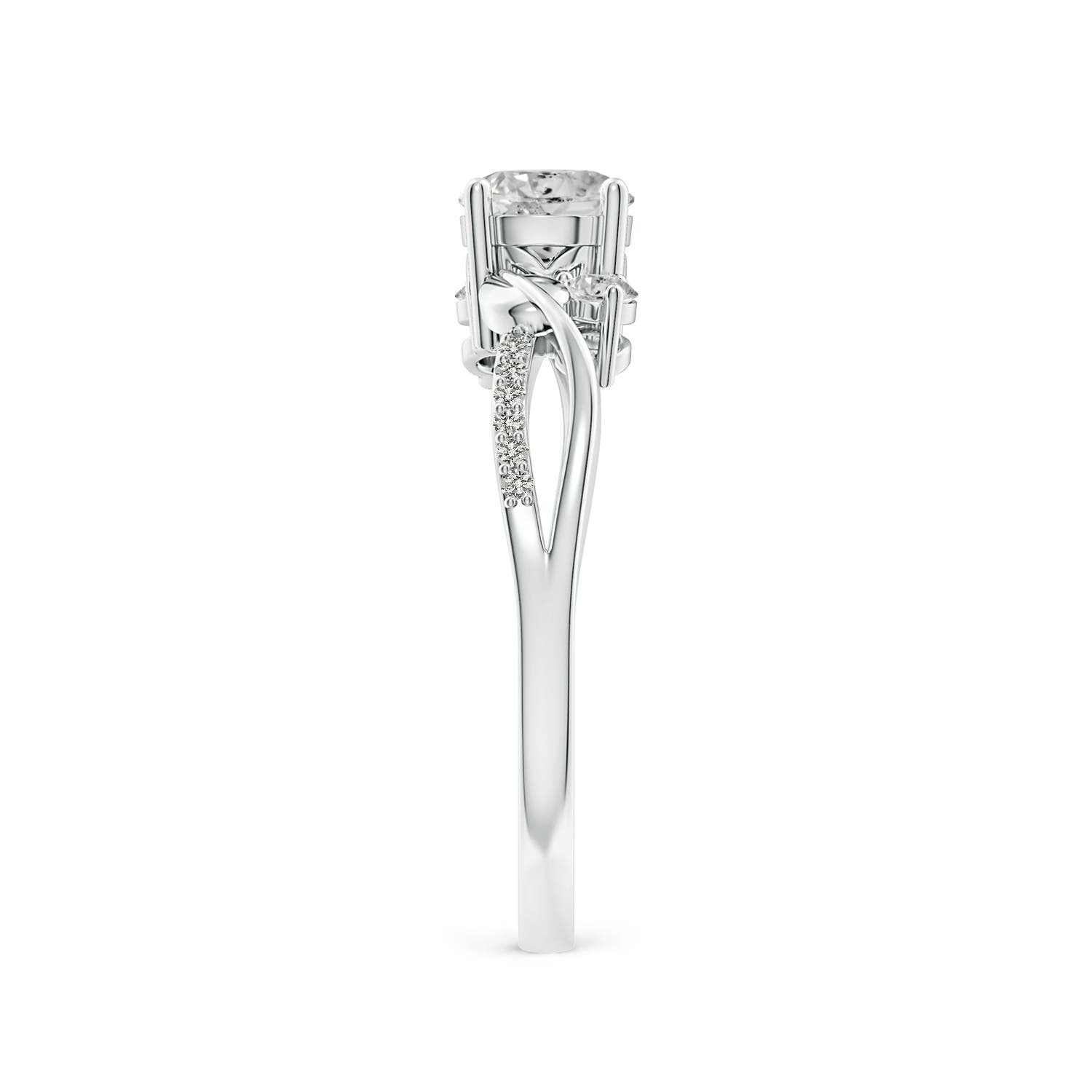 KI3 / 0.74 CT / 14 KT White Gold