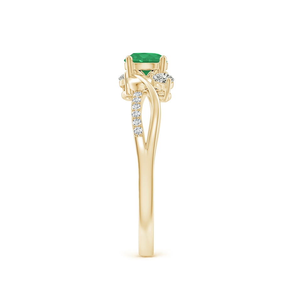 5mm A Emerald and Diamond Twisted Vine Ring in Yellow Gold side 299