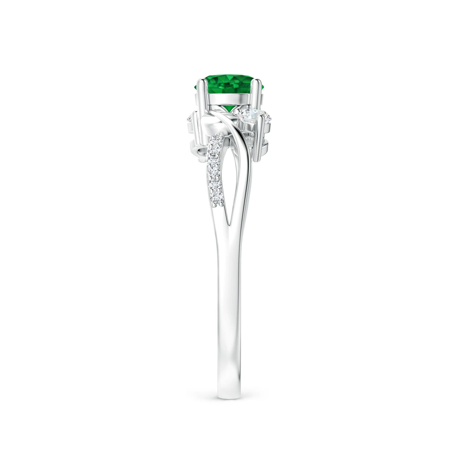 AAAA - Emerald / 0.65 CT / 14 KT White Gold