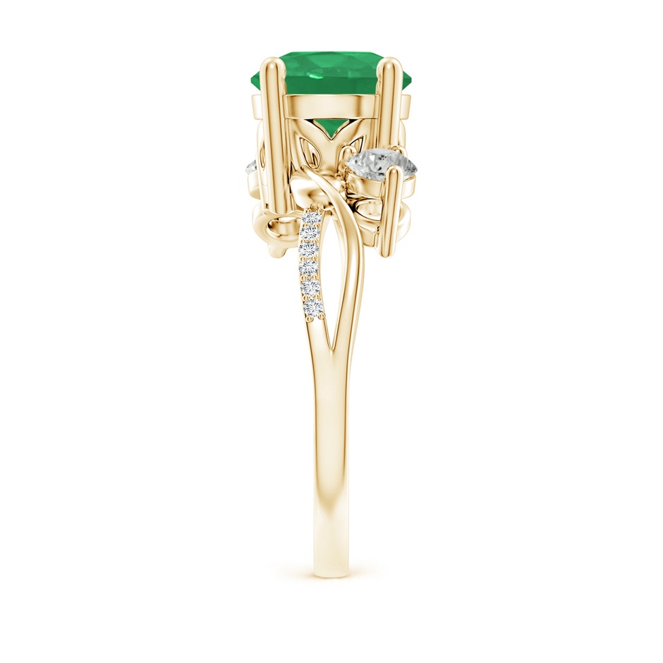 8mm A Emerald and Diamond Twisted Vine Ring in Yellow Gold side 299