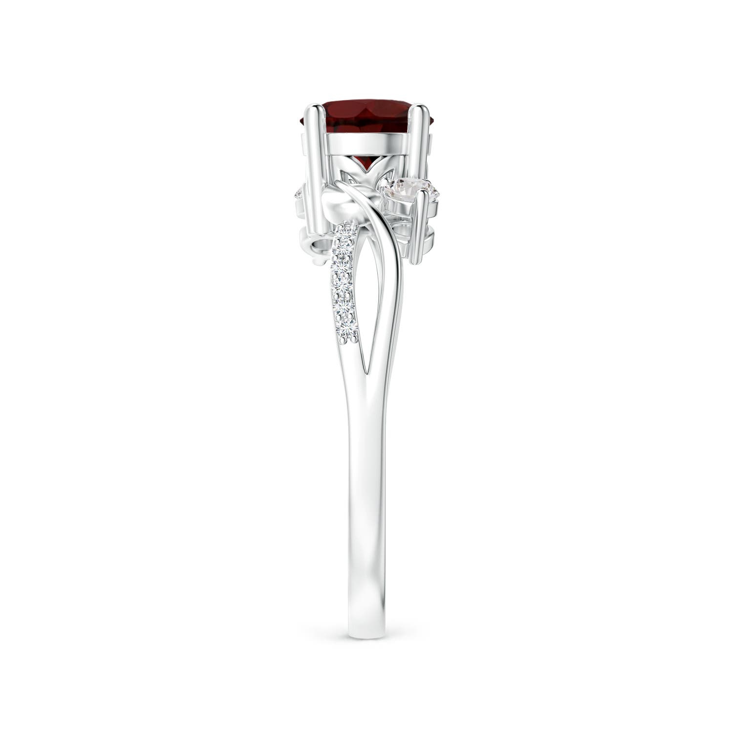 AA - Garnet / 1.27 CT / 14 KT White Gold