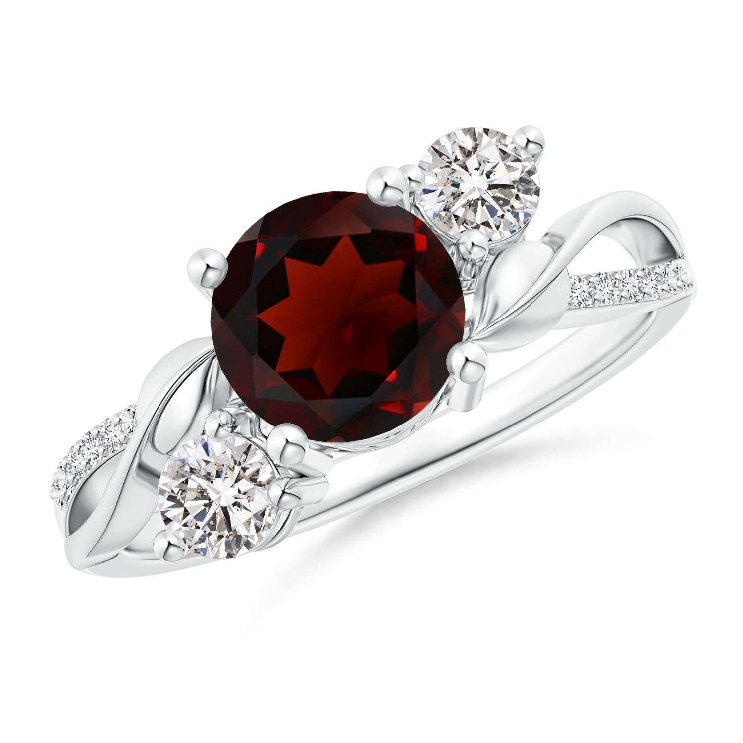 AA - Garnet / 1.88 CT / 14 KT White Gold