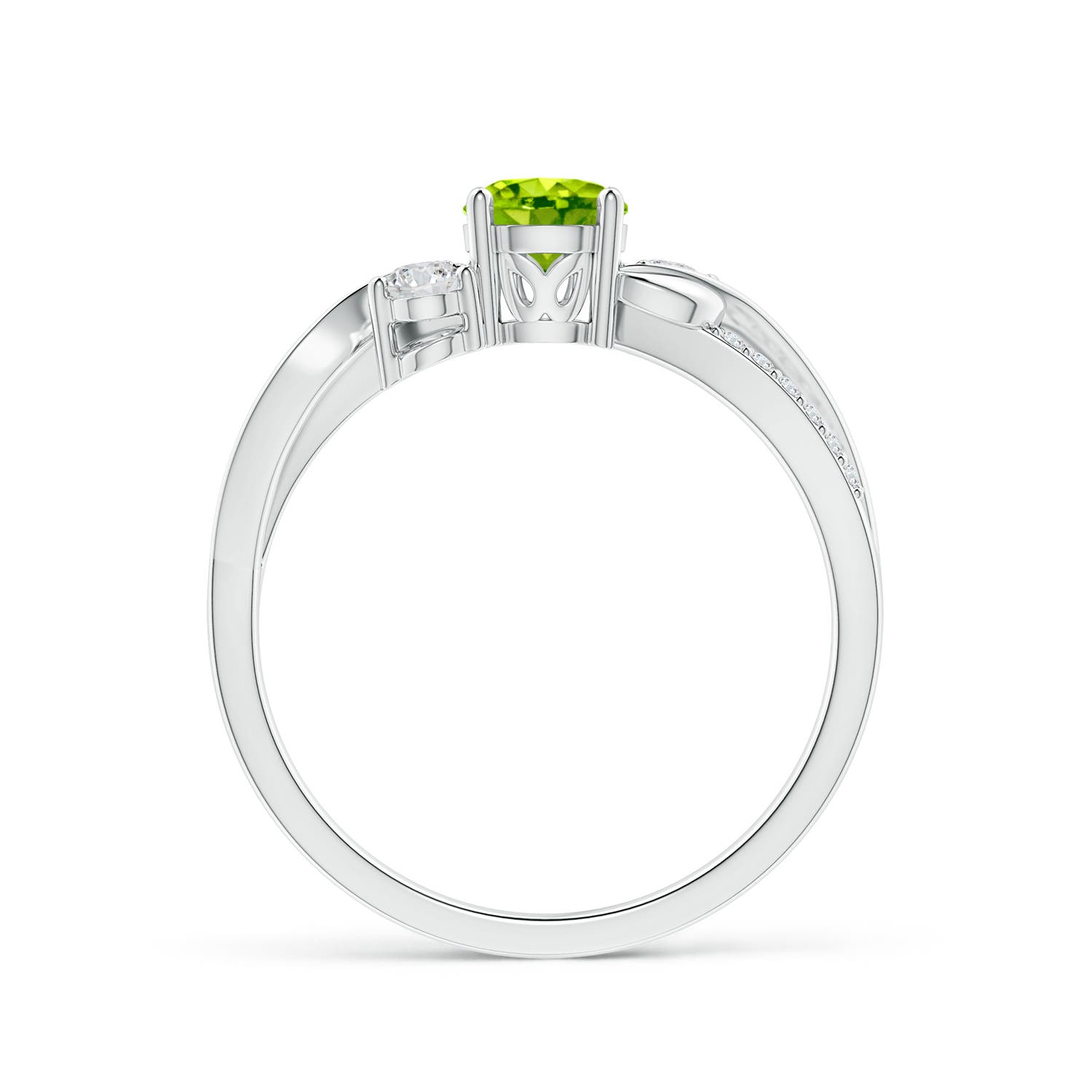 AAA - Peridot / 0.75 CT / 14 KT White Gold