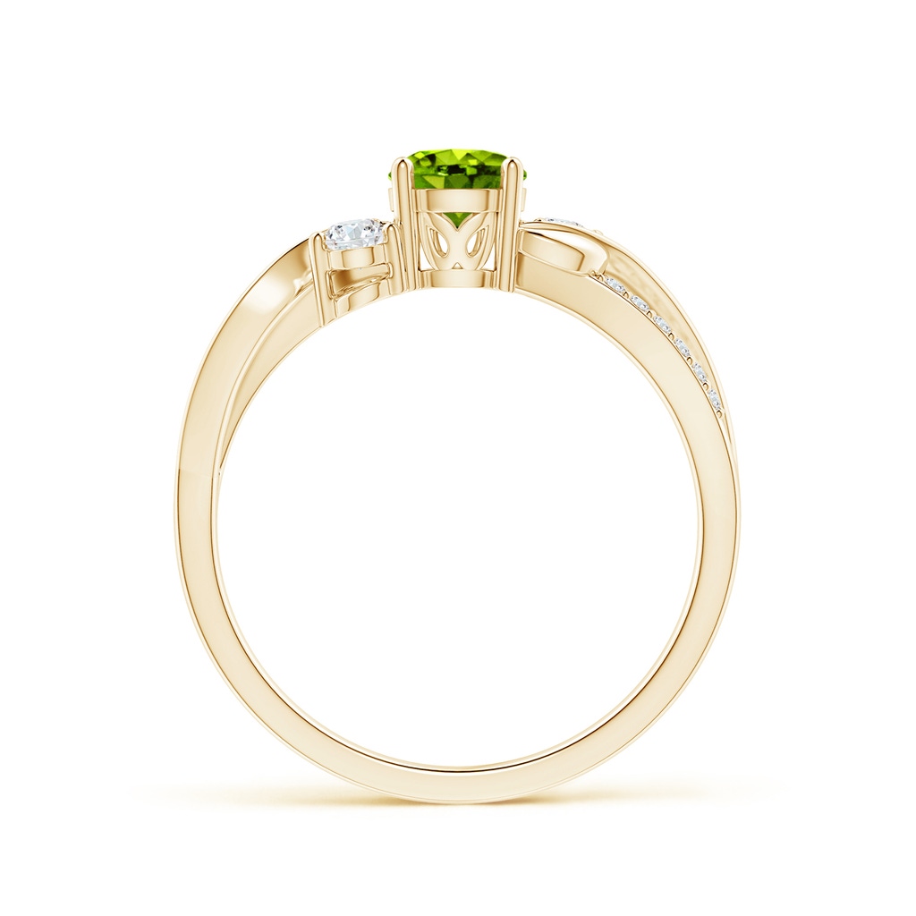 5mm AAAA Peridot and Diamond Twisted Vine Ring in Yellow Gold Side-1