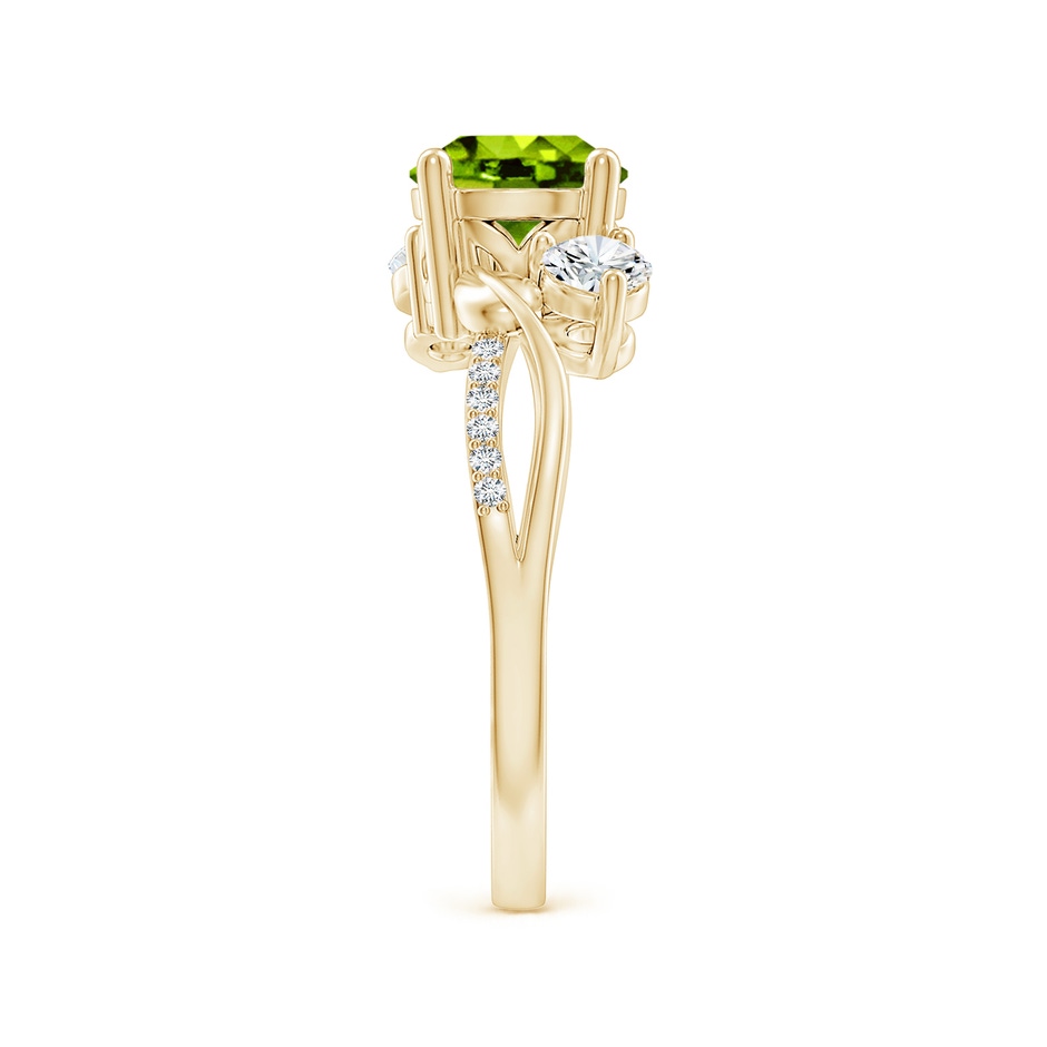 7mm AAAA Peridot and Diamond Twisted Vine Ring in Yellow Gold side 299