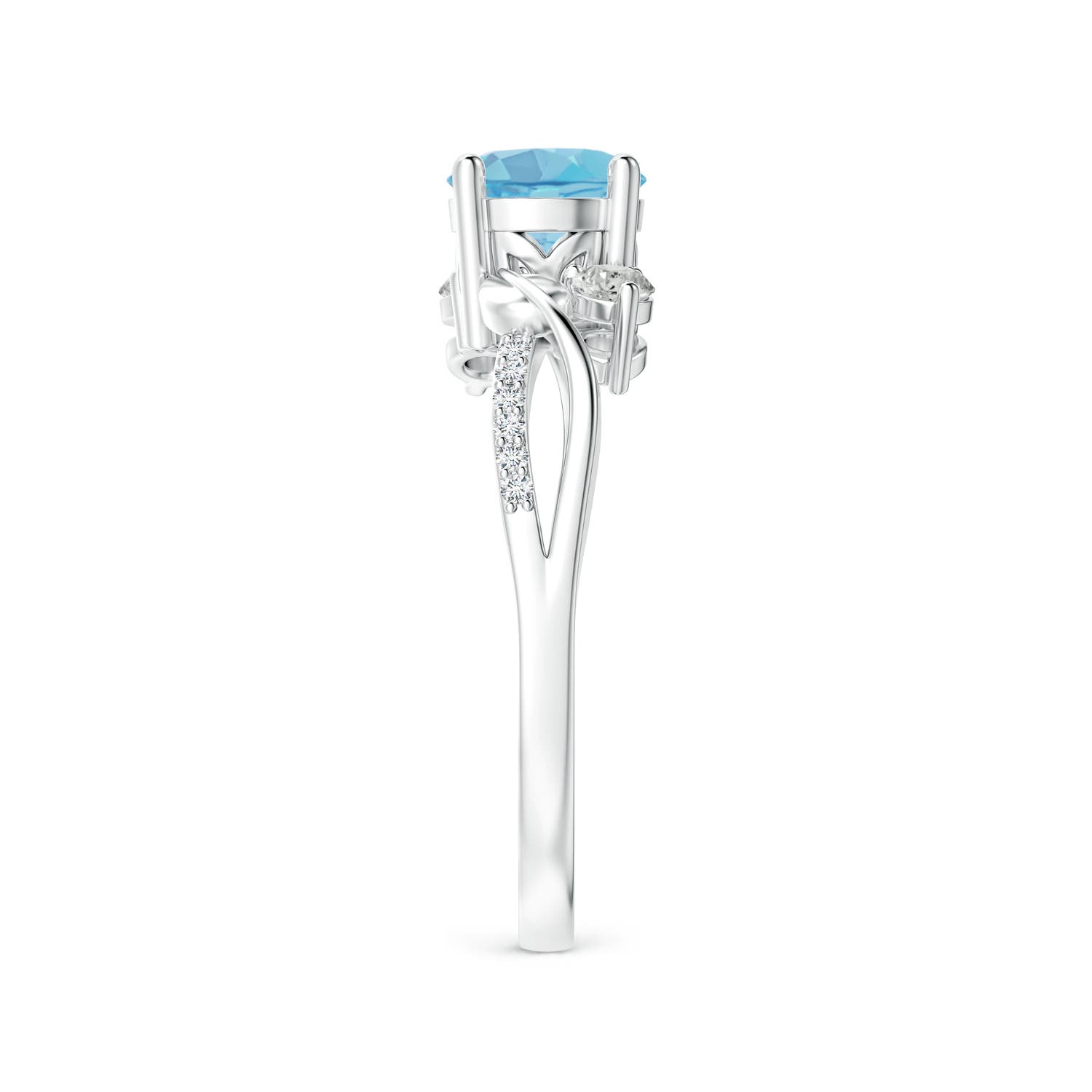 A - Swiss Blue Topaz / 1.22 CT / 14 KT White Gold