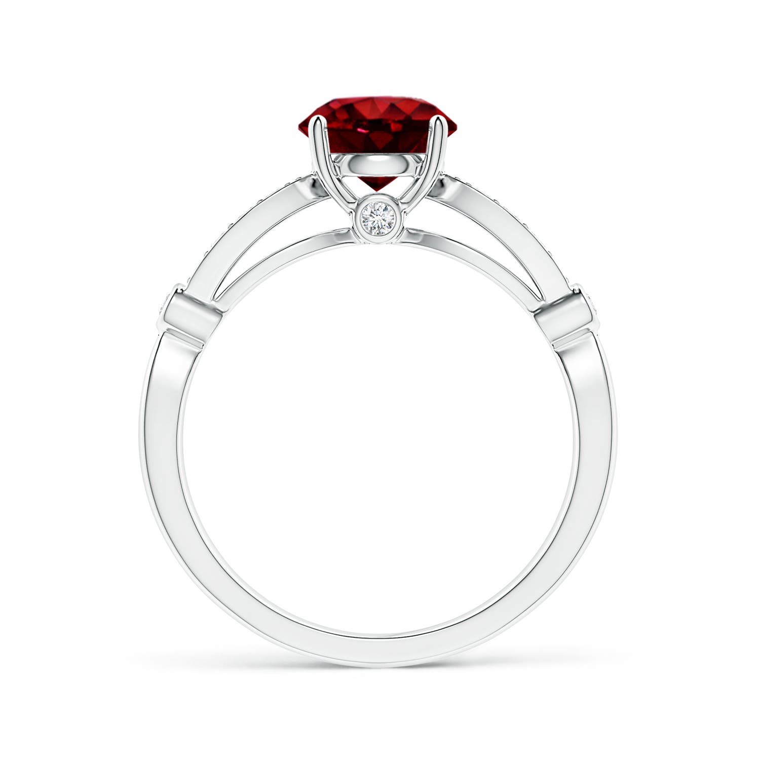 AAAA - Ruby / 1.55 CT / 14 KT White Gold