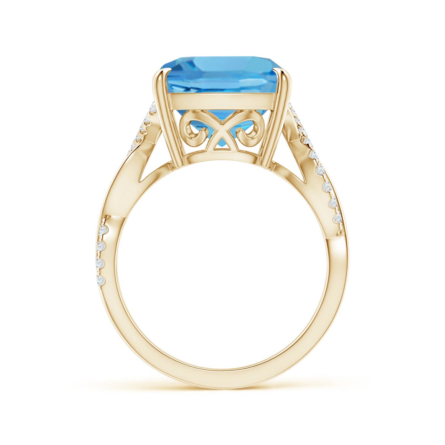 AA - Swiss Blue Topaz / 8.22 CT / 14 KT Yellow Gold