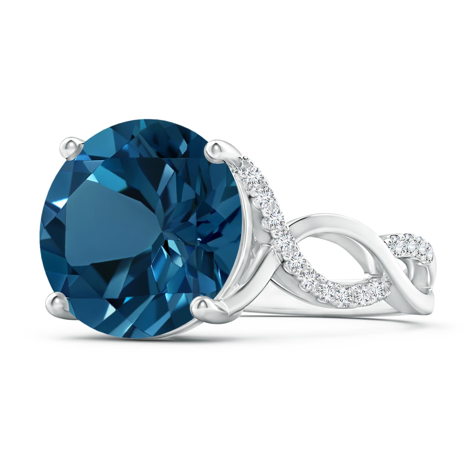 AAAA - London Blue Topaz / 8.02 CT / 14 KT White Gold