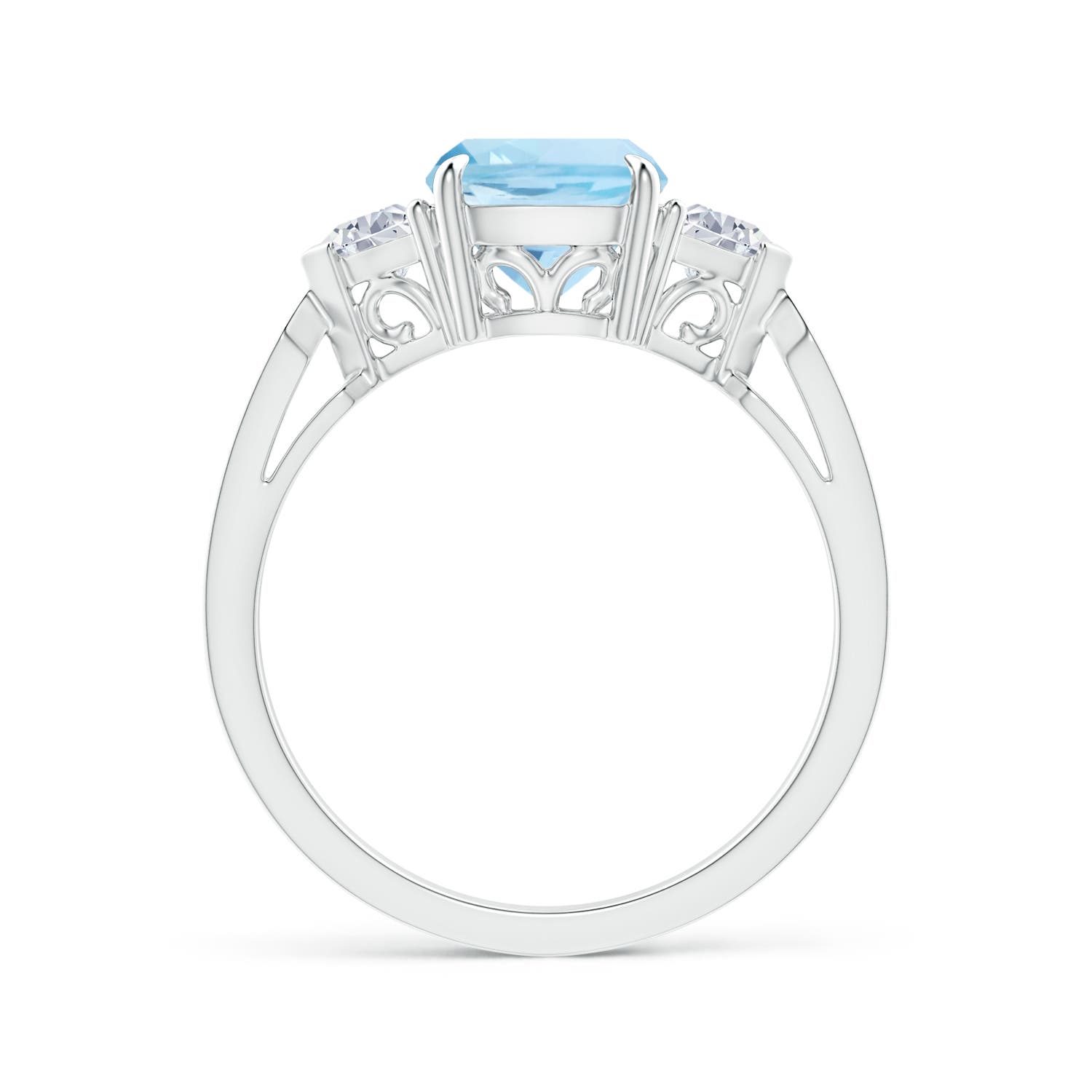 AAA - Aquamarine / 2.41 CT / 14 KT White Gold