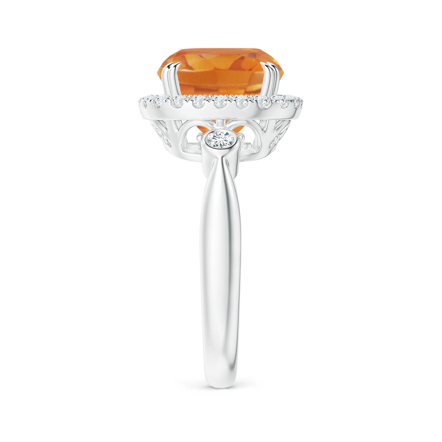 AA - Citrine / 3.87 CT / 14 KT White Gold