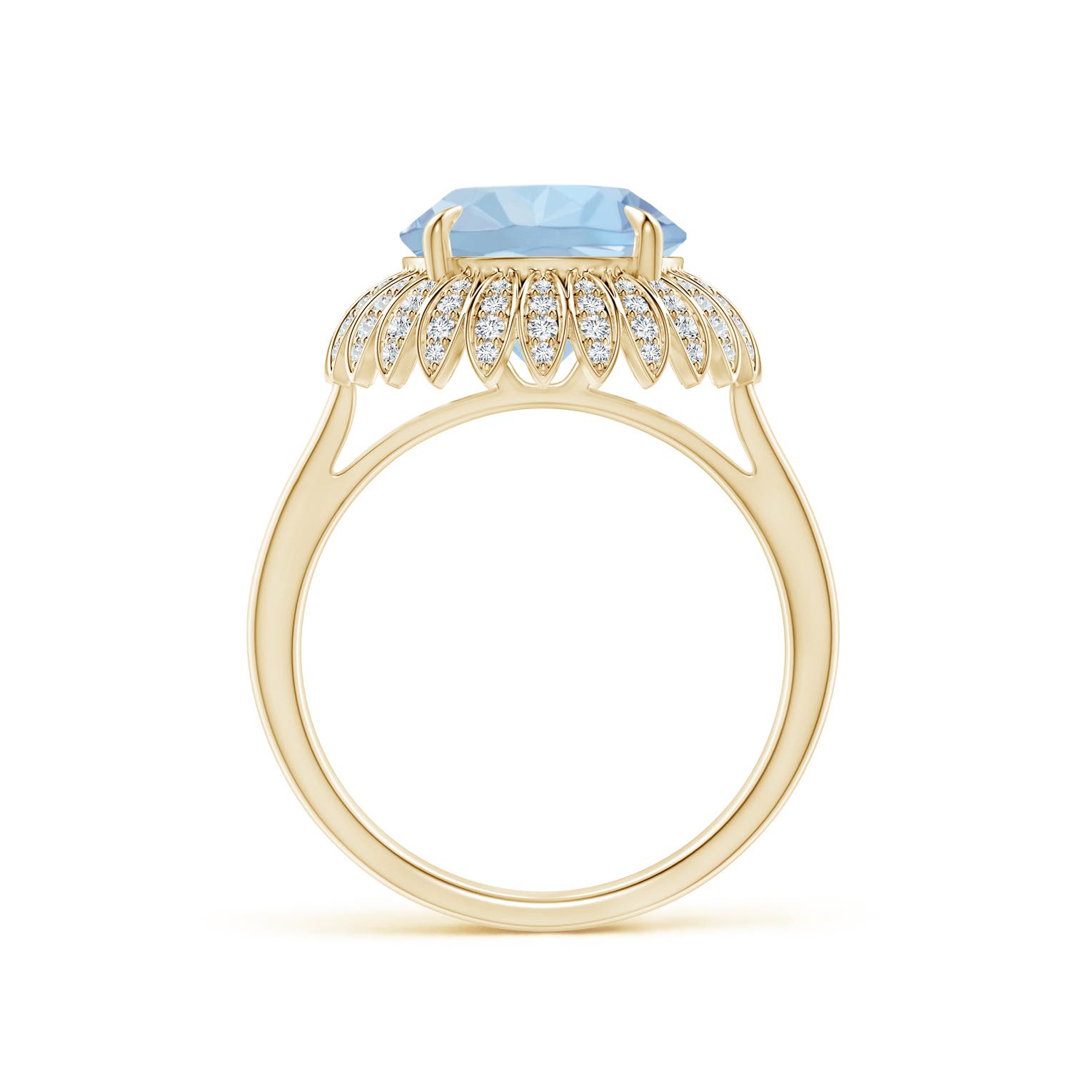 AA - Aquamarine / 3.55 CT / 14 KT Yellow Gold