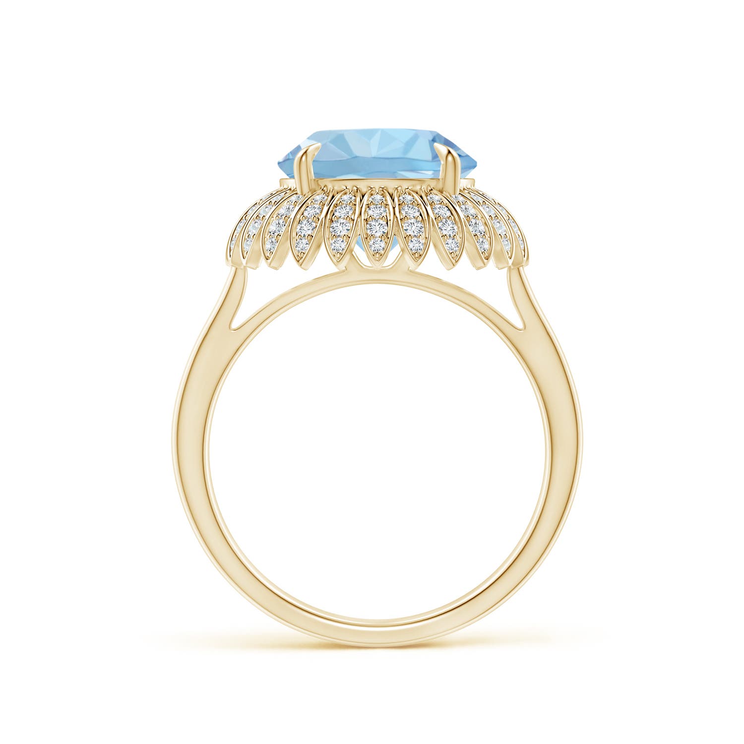 AAA - Aquamarine / 3.55 CT / 14 KT Yellow Gold