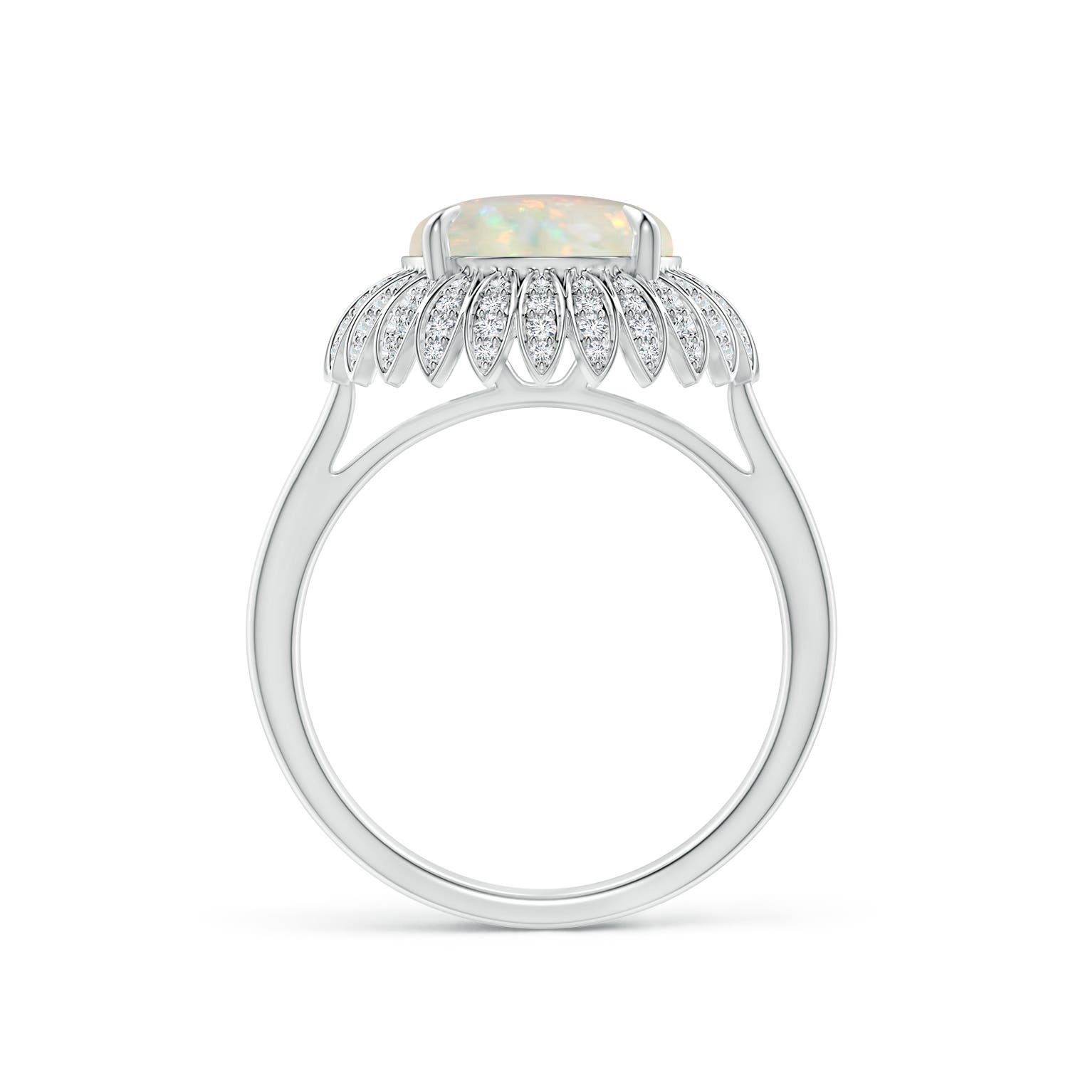 AAA - Opal / 2.19 CT / 14 KT White Gold