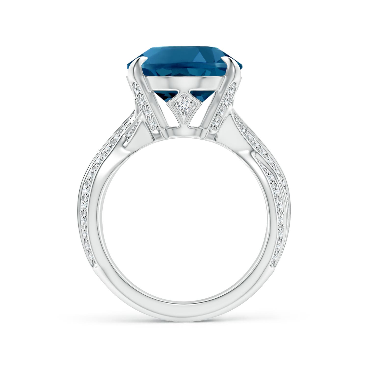 AAAA - London Blue Topaz / 13.18 CT / 14 KT White Gold