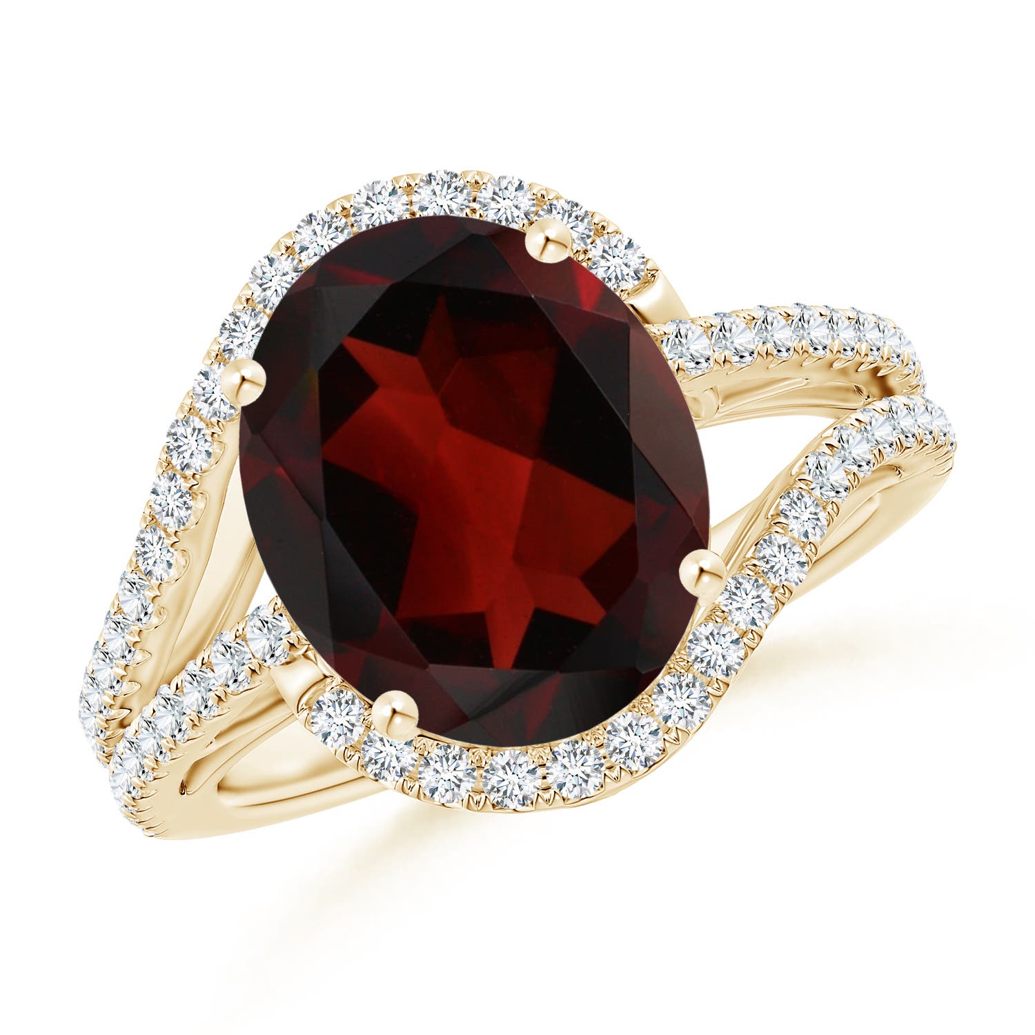 AA - Garnet / 5.77 CT / 14 KT Yellow Gold