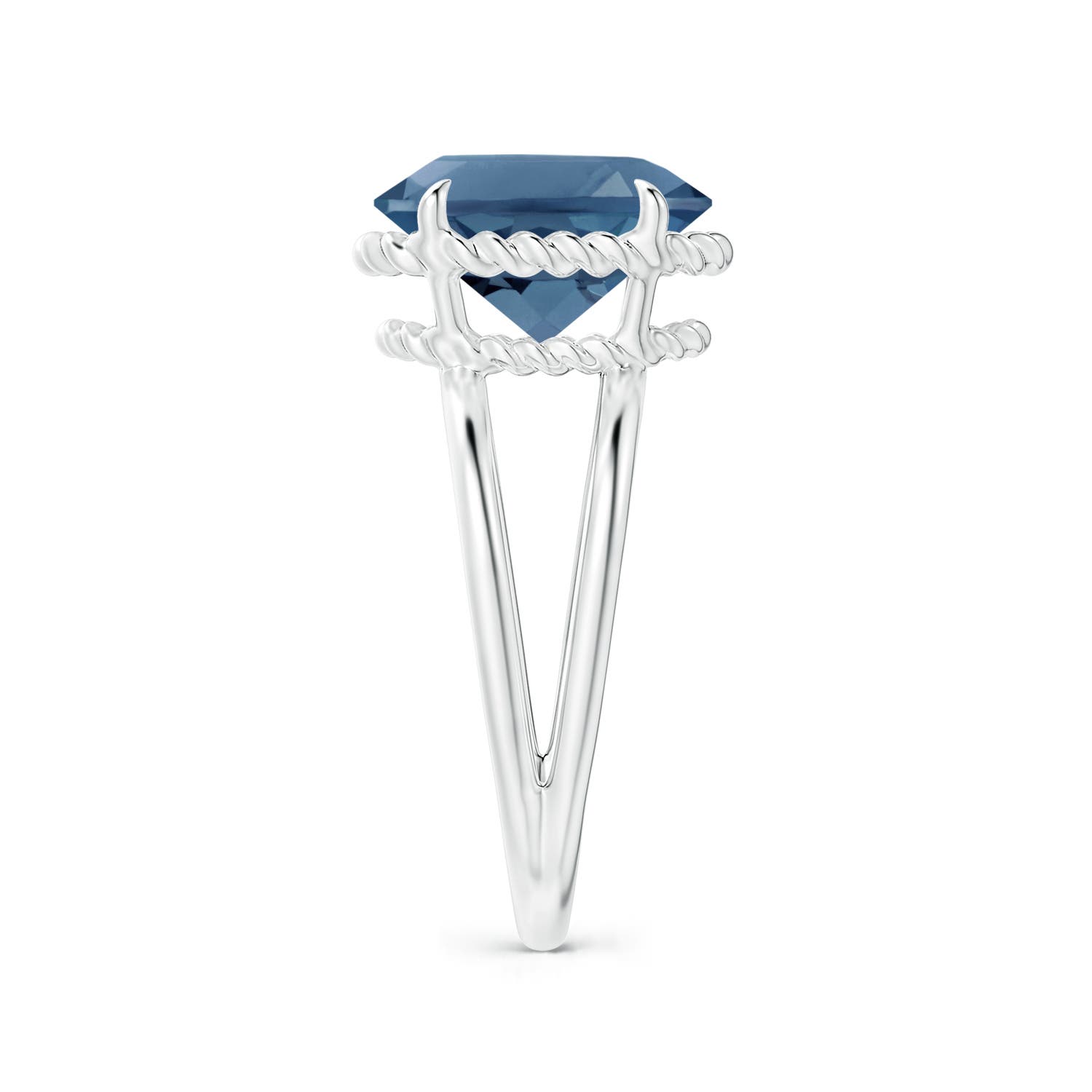 A - London Blue Topaz / 4.7 CT / 14 KT White Gold