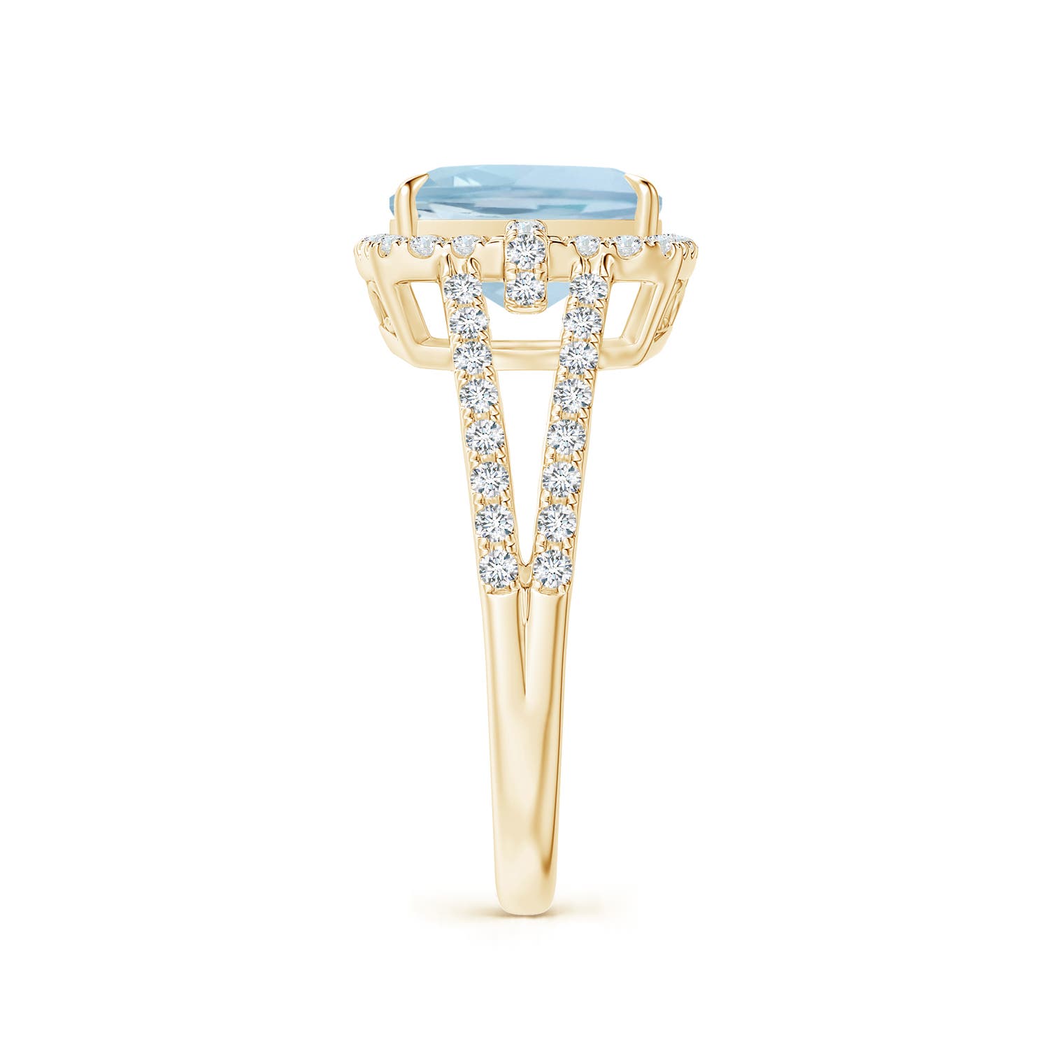 AA - Aquamarine / 2.31 CT / 14 KT Yellow Gold