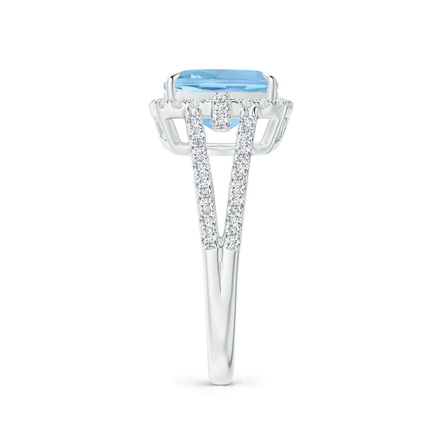 AAAA - Aquamarine / 2.31 CT / 14 KT White Gold