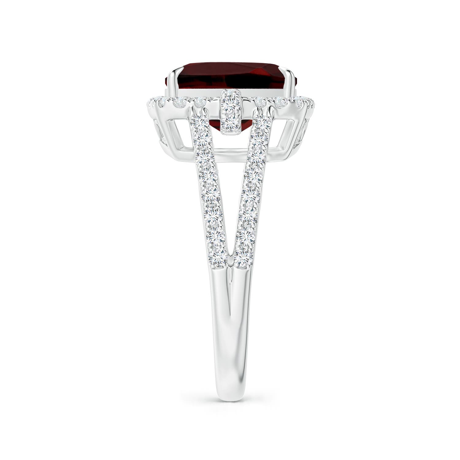 AAA - Garnet / 3.93 CT / 14 KT White Gold