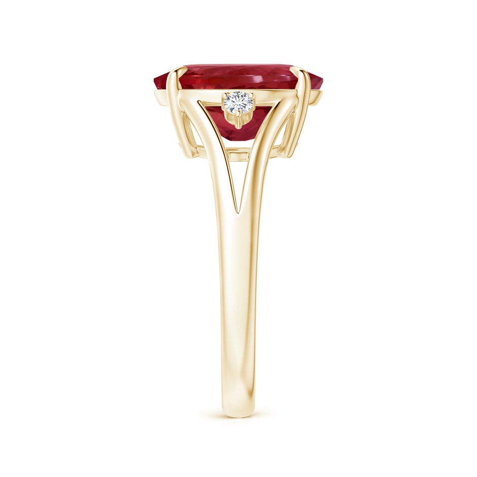 12.18x10.22x7.61mm AAAA GIA Certified Oval Pink Tourmaline Ring with Diamond Accents in Yellow Gold side 399