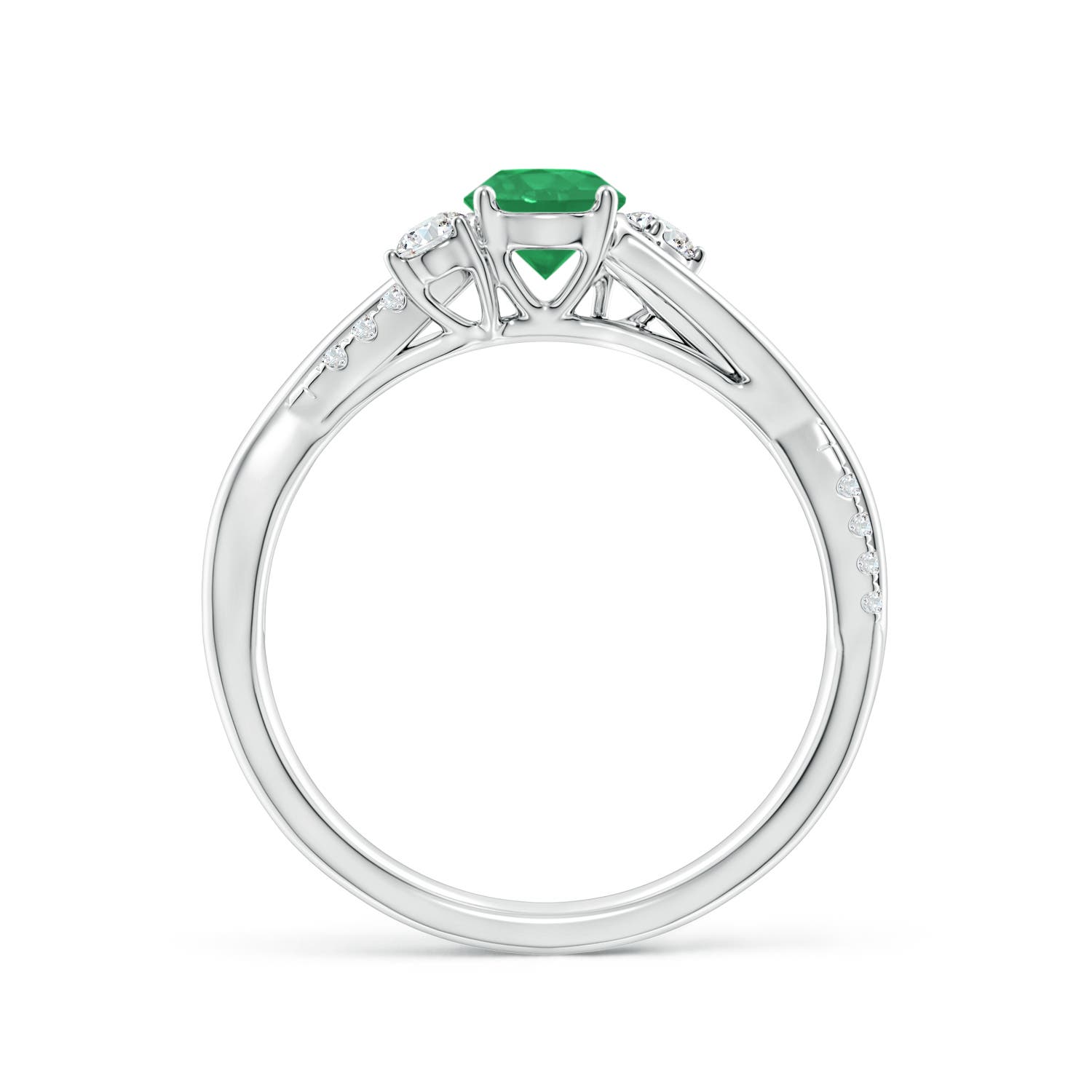 A - Emerald / 0.66 CT / 14 KT White Gold