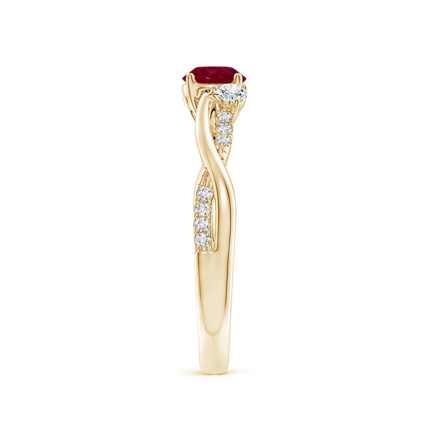 A - Ruby / 0.81 CT / 14 KT Yellow Gold