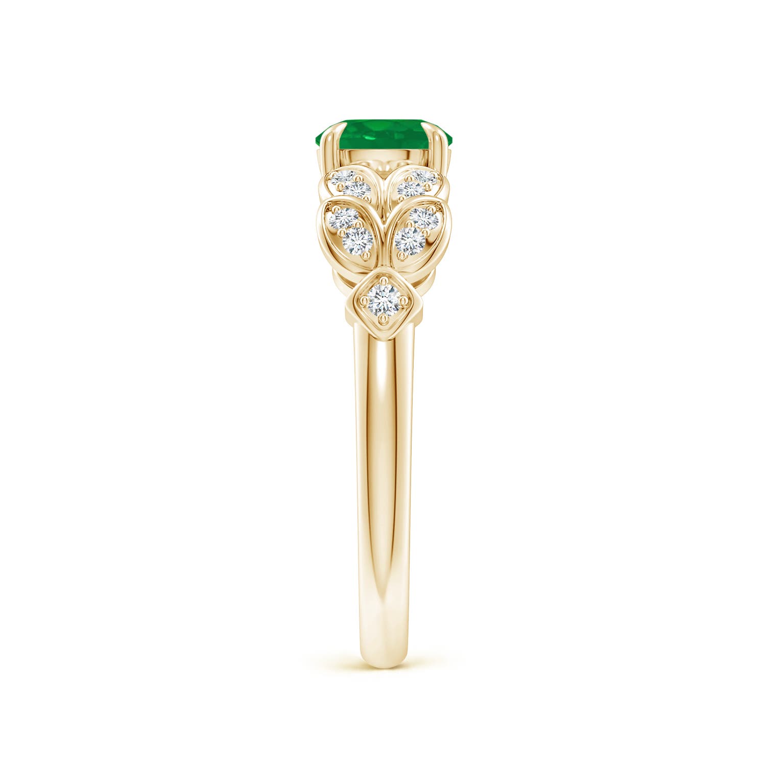 AA - Emerald / 0.92 CT / 14 KT Yellow Gold