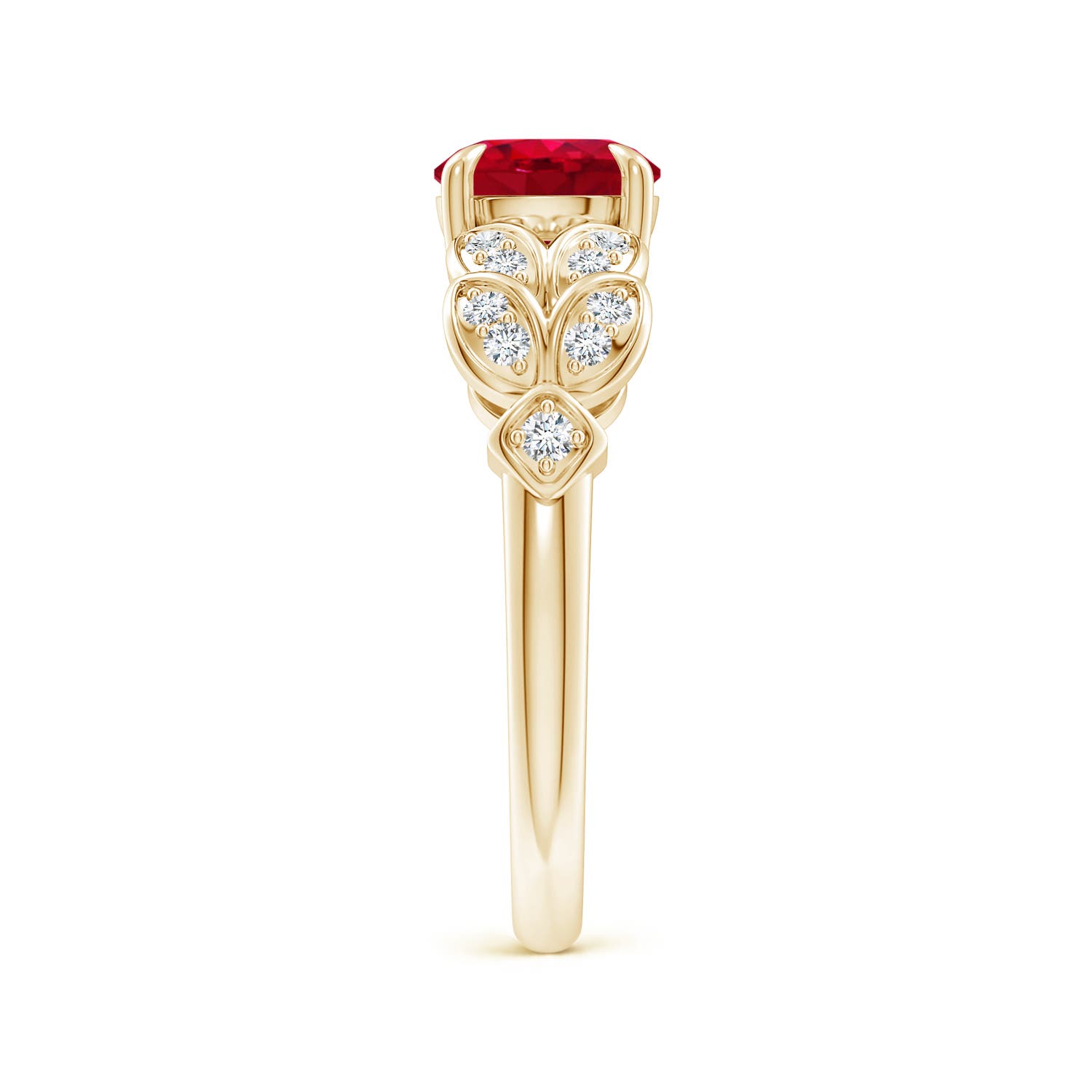 AAA - Ruby / 1.62 CT / 14 KT Yellow Gold