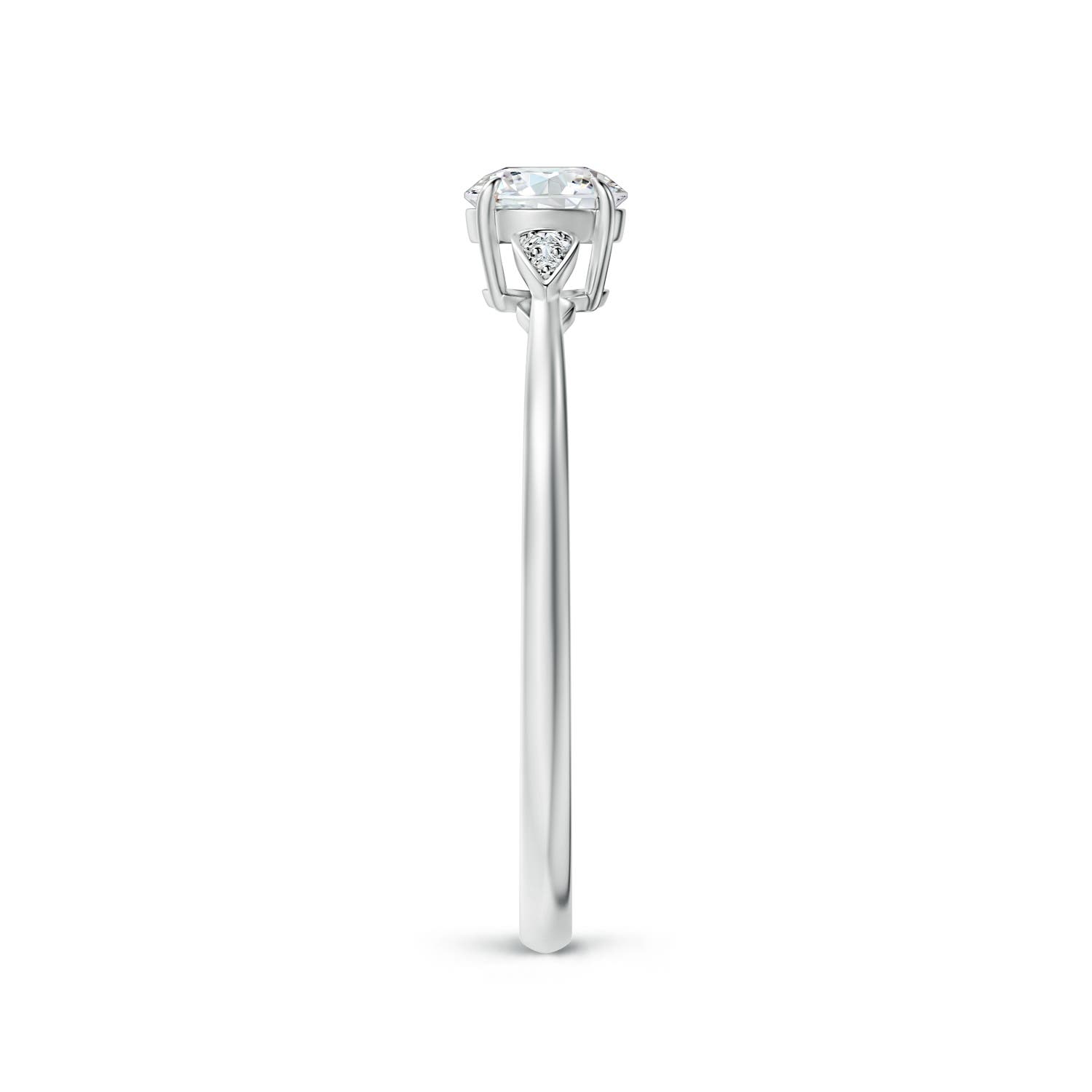 G, VS2 / 0.38 CT / 14 KT White Gold