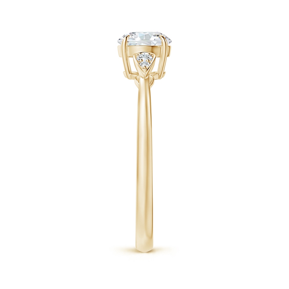 6mm GVS2 Round Diamond Trilogy Engagement Ring with Pear Motifs in Yellow Gold side-2