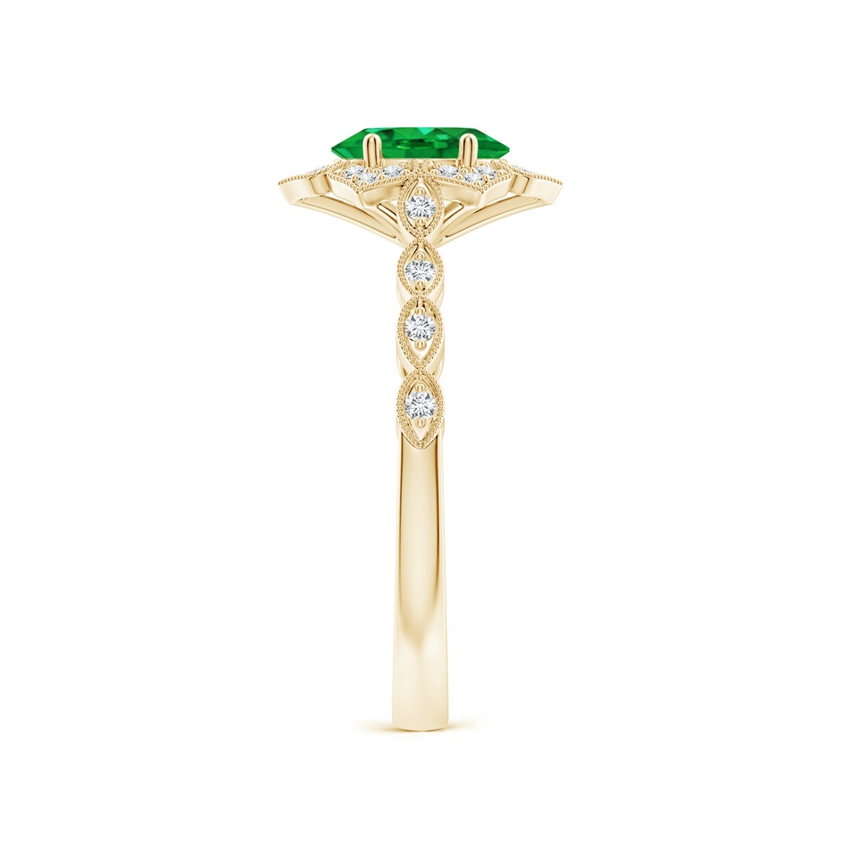 7x5mm AAA Oval Emerald Trillium Floral Shank Ring in Yellow Gold side-2