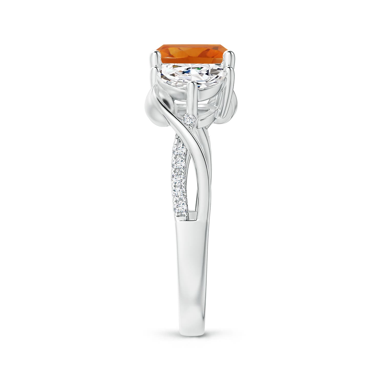 AAA - Citrine / 1.78 CT / 14 KT White Gold