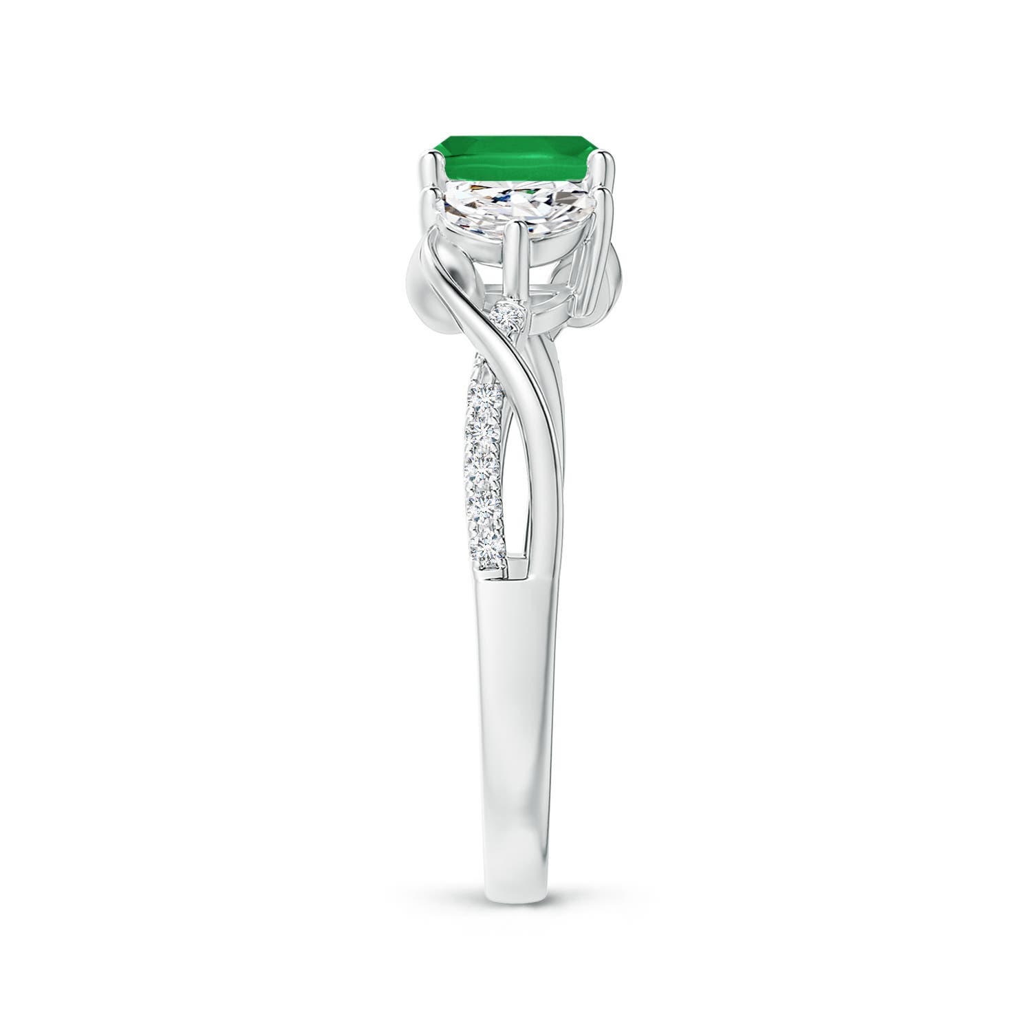 A - Emerald / 1.37 CT / 14 KT White Gold