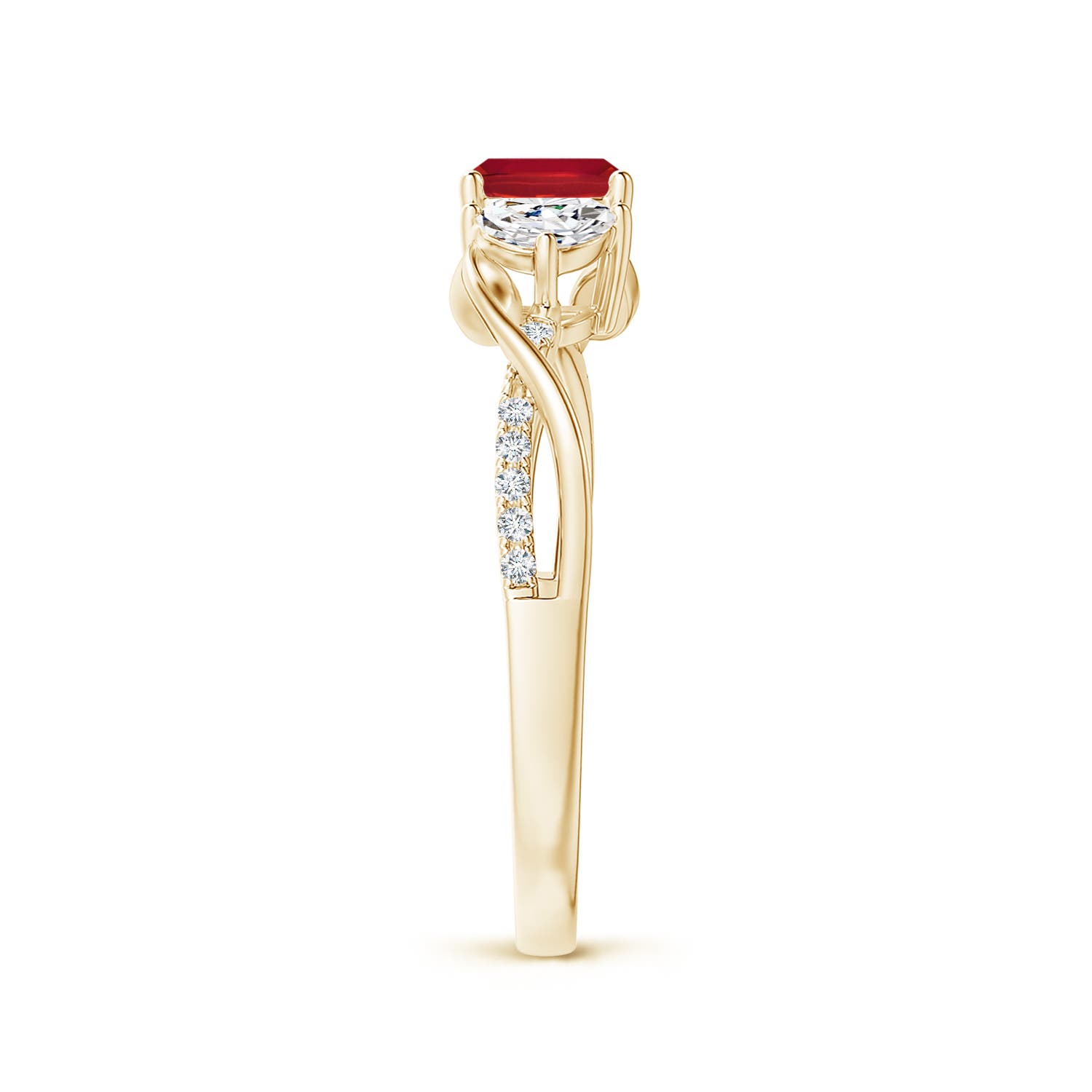 AA - Ruby / 0.98 CT / 14 KT Yellow Gold