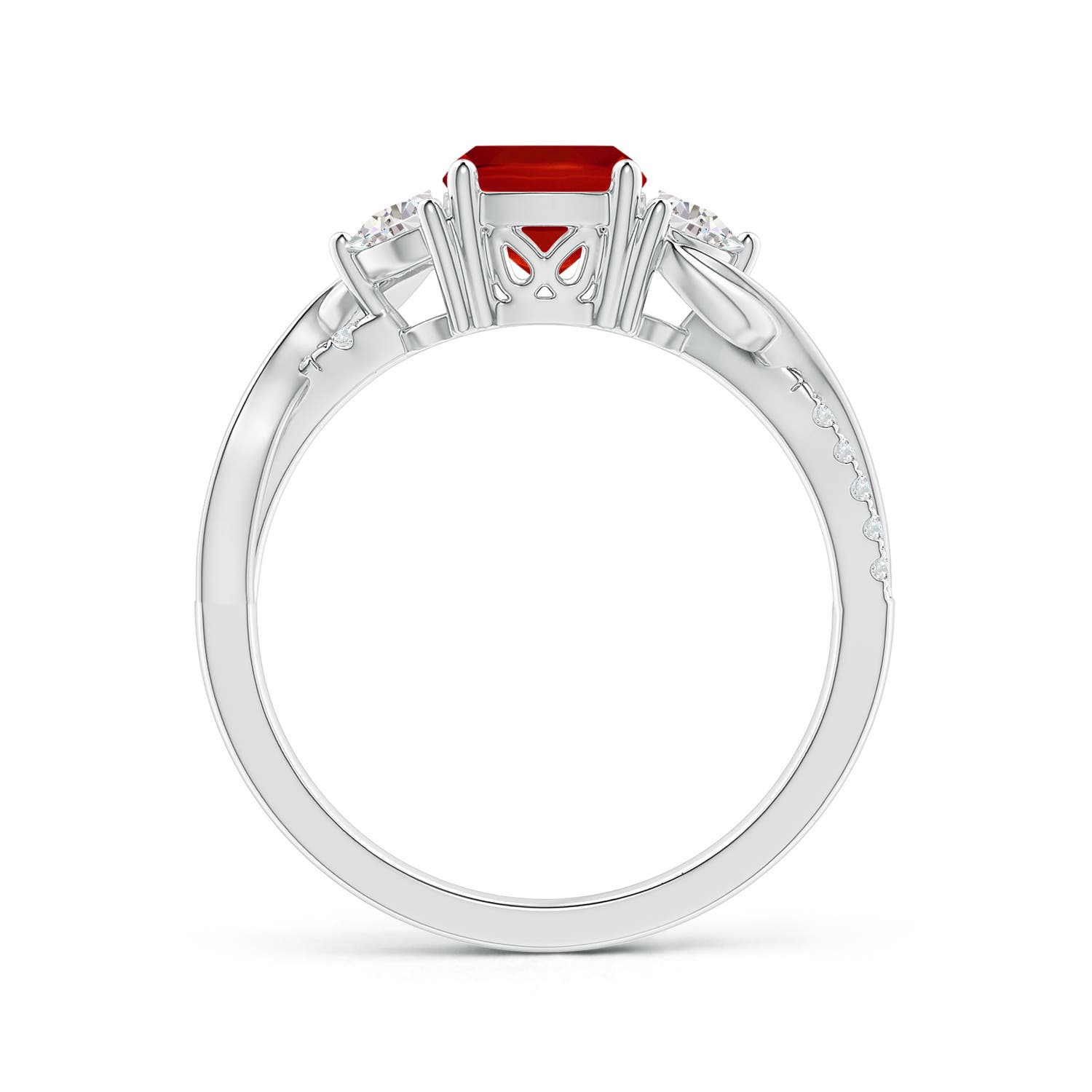 AAA - Ruby / 1.33 CT / 14 KT White Gold