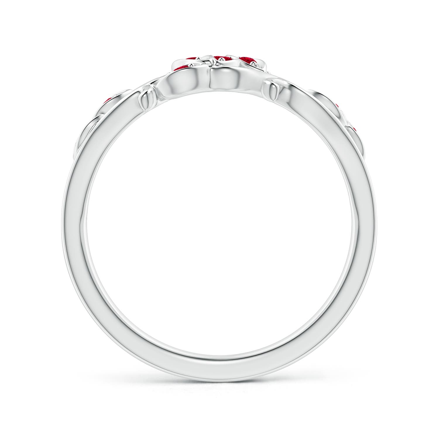 AAA - Ruby / 0.15 CT / 14 KT White Gold