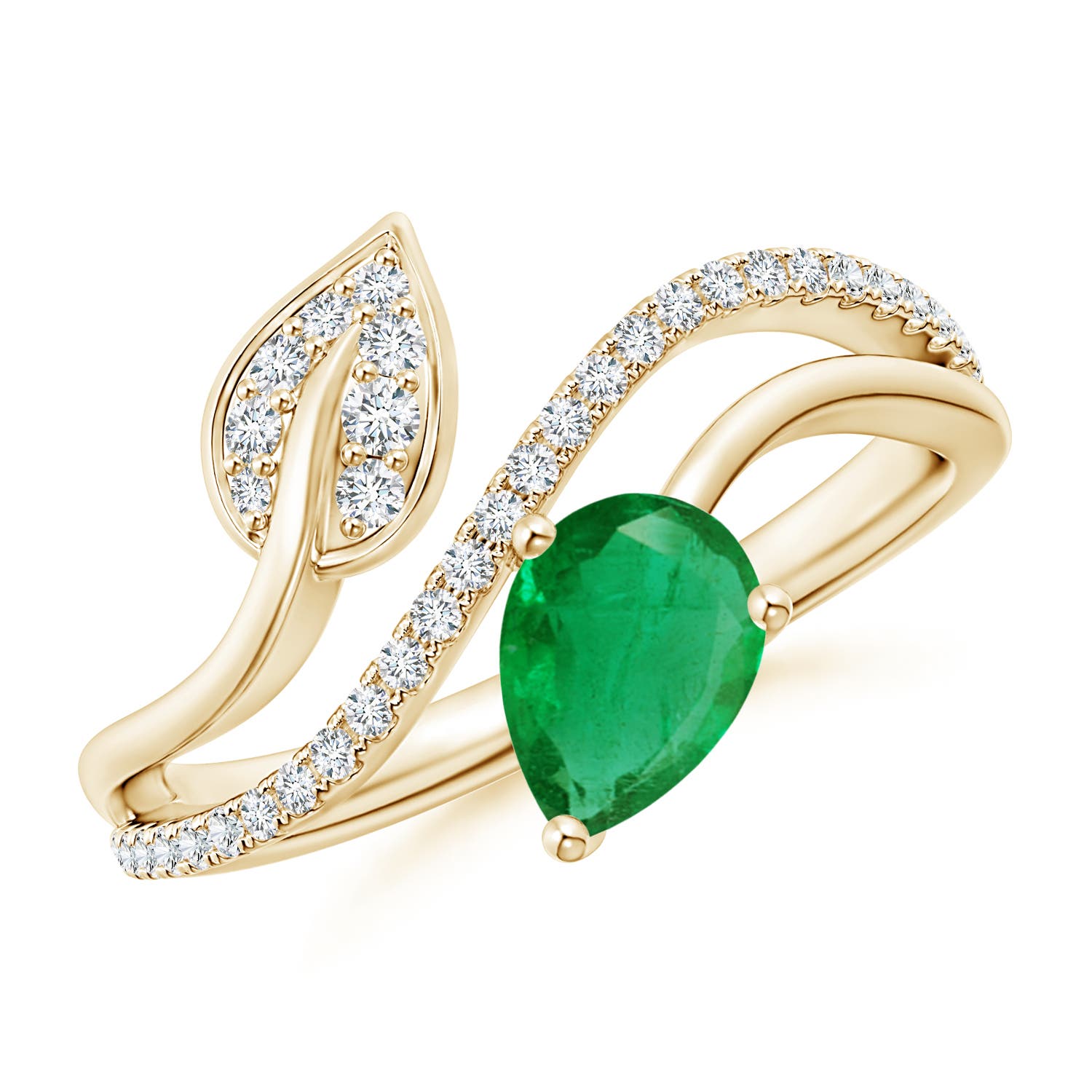 AA - Emerald / 0.82 CT / 14 KT Yellow Gold