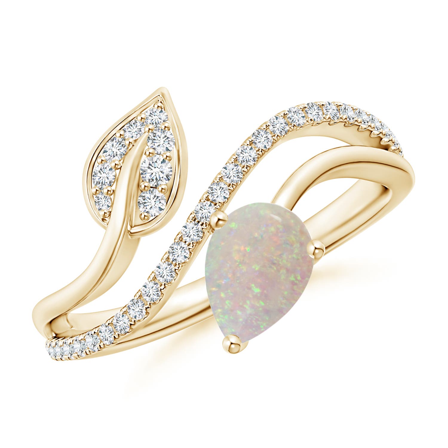 AA - Opal / 0.64 CT / 14 KT Yellow Gold