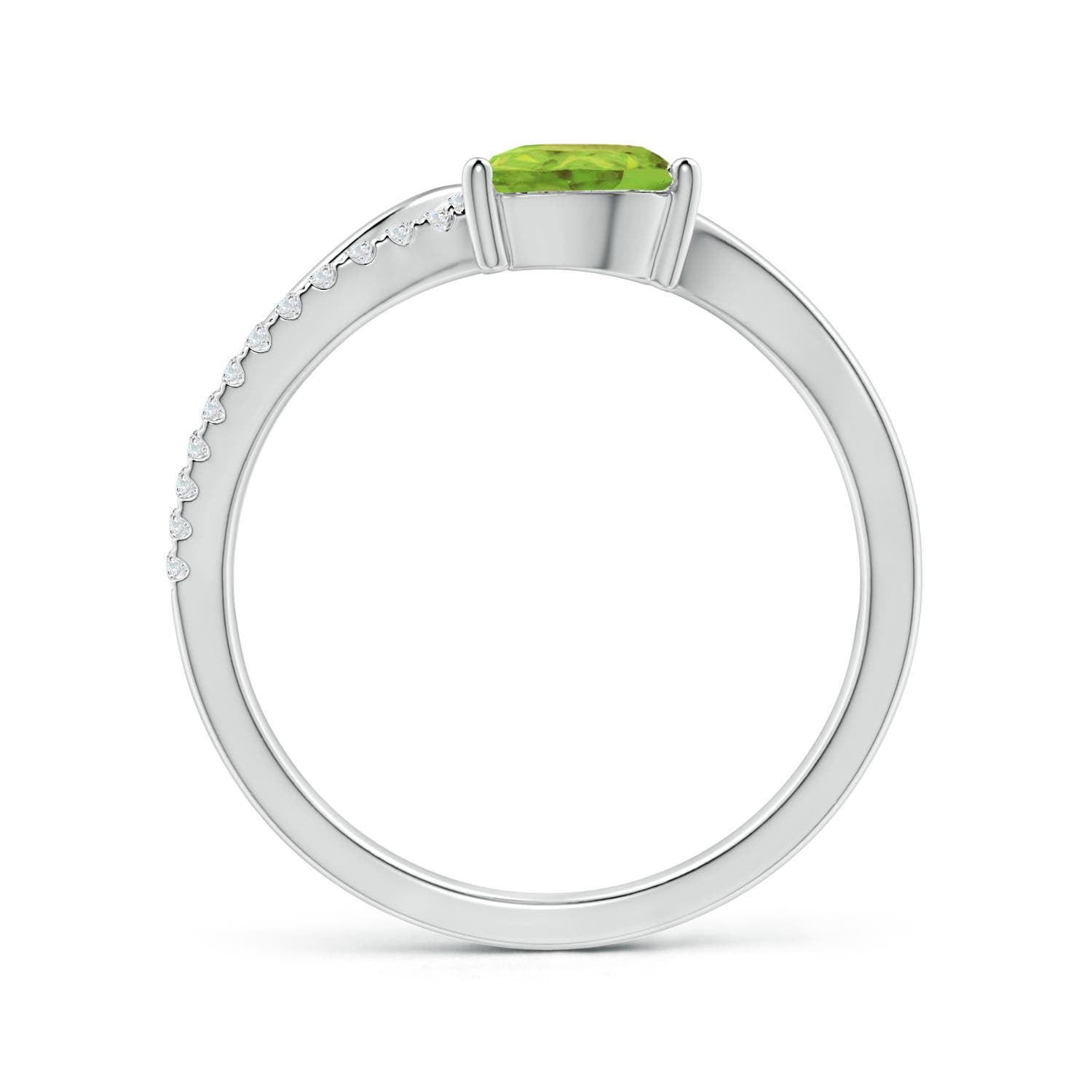 AA - Peridot / 0.92 CT / 14 KT White Gold