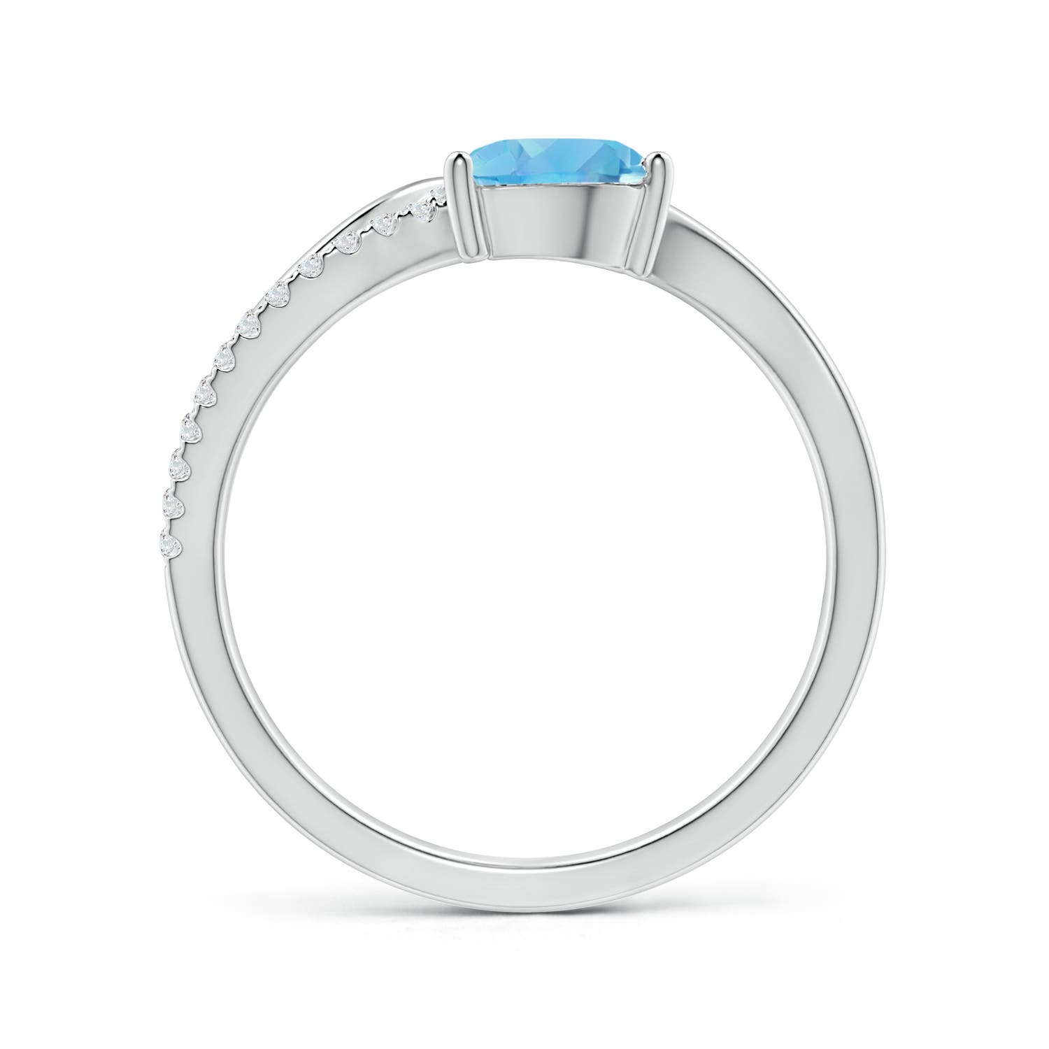 A - Swiss Blue Topaz / 1.02 CT / 14 KT White Gold