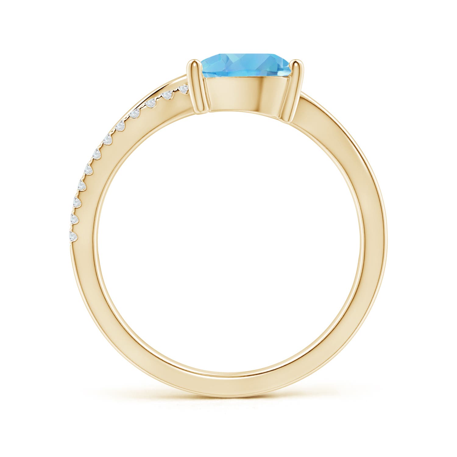 A - Swiss Blue Topaz / 1.8 CT / 14 KT Yellow Gold