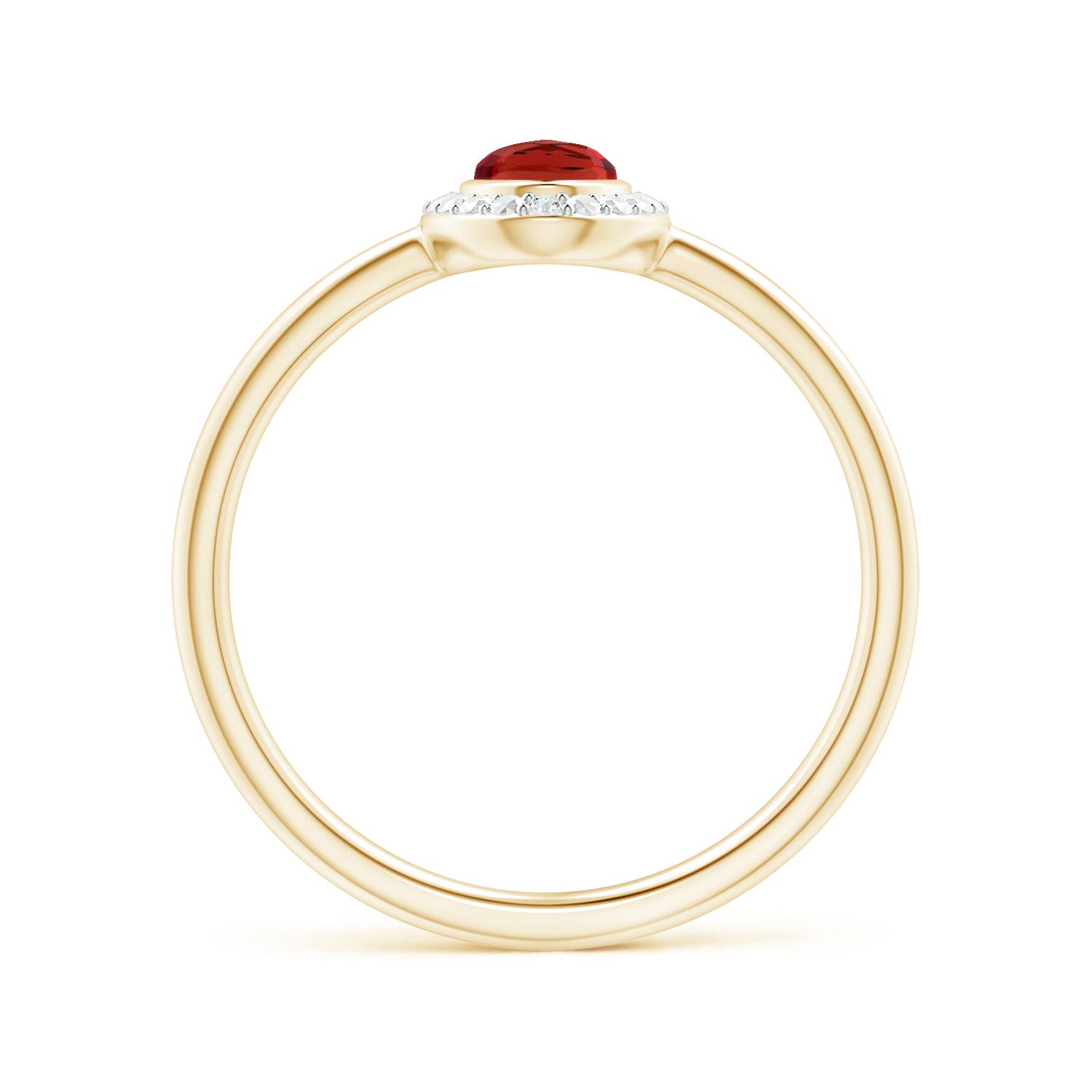 AAA - Garnet / 0.62 CT / 14 KT Yellow Gold