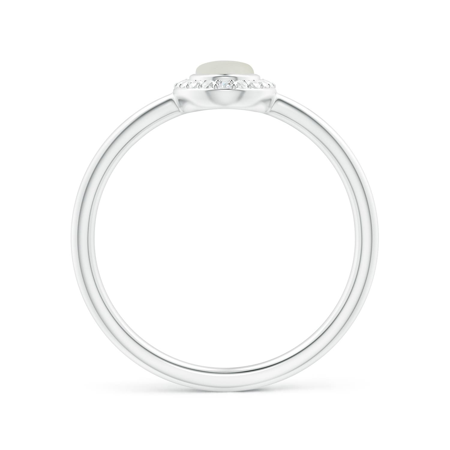 AAAA - Moonstone / 0.39 CT / 14 KT White Gold